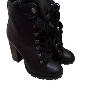 SCHUTZ Black Chunky Heel Ankle Boots NEVER BEEN WORN